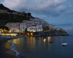 mare, barche, luci, case, spiaggia, borgo, panorama, acqua, cielo, riflessi, costa