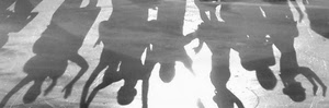 ombre, persone, braccia, bianconero, controluce, riflesso, luce